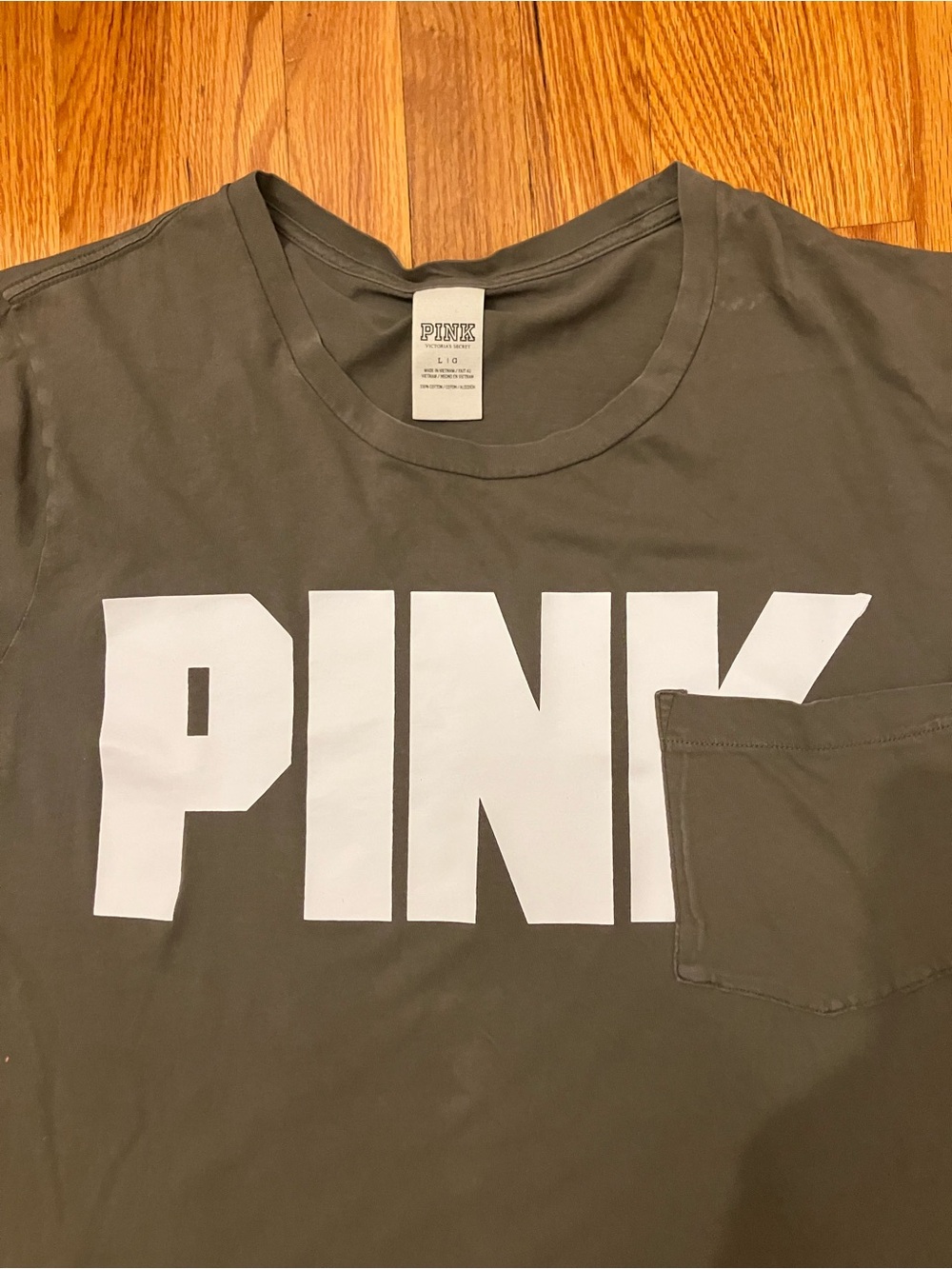 Pink pocket t shirt